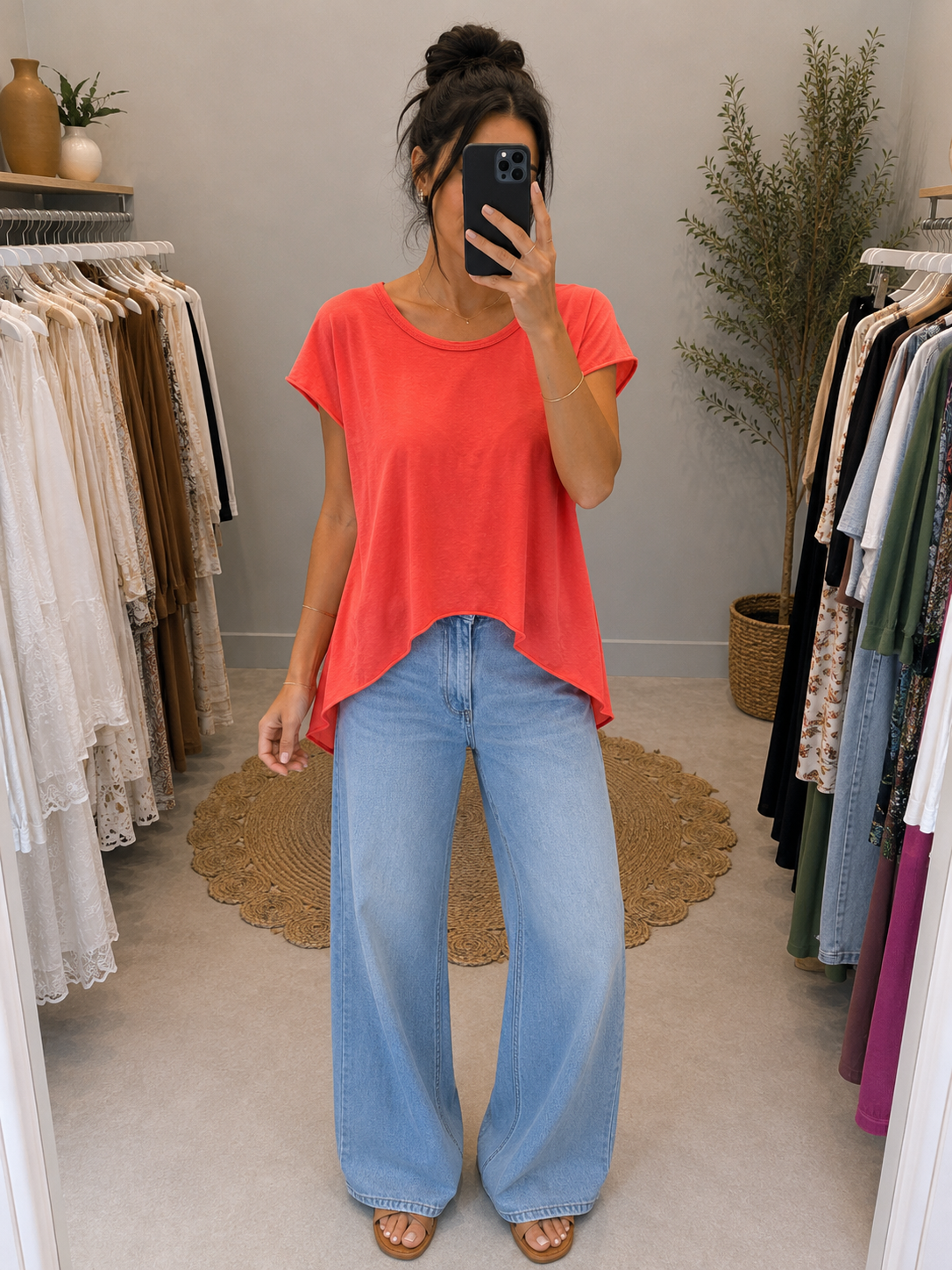 RELAXED TEE