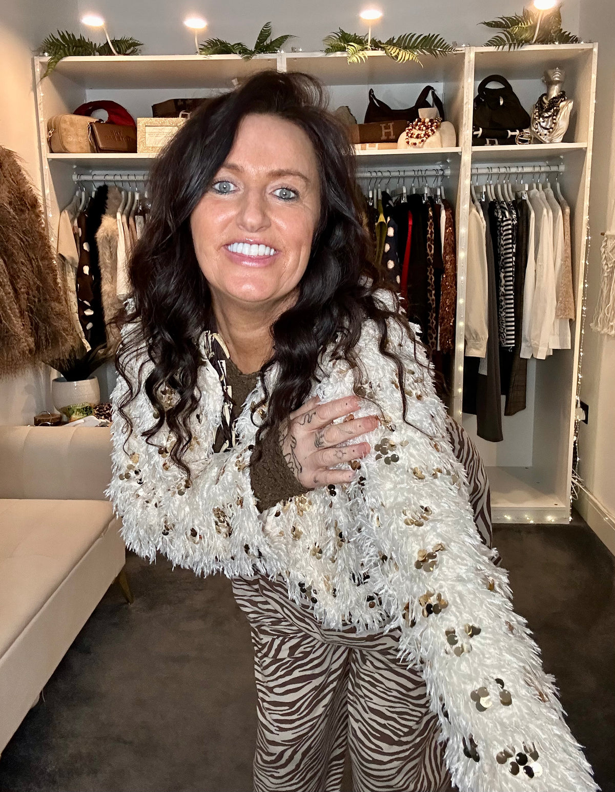 THE BALLROOM CARDI