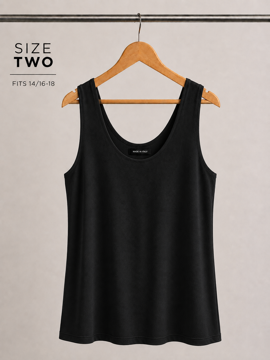 SCOOP NECK VEST
