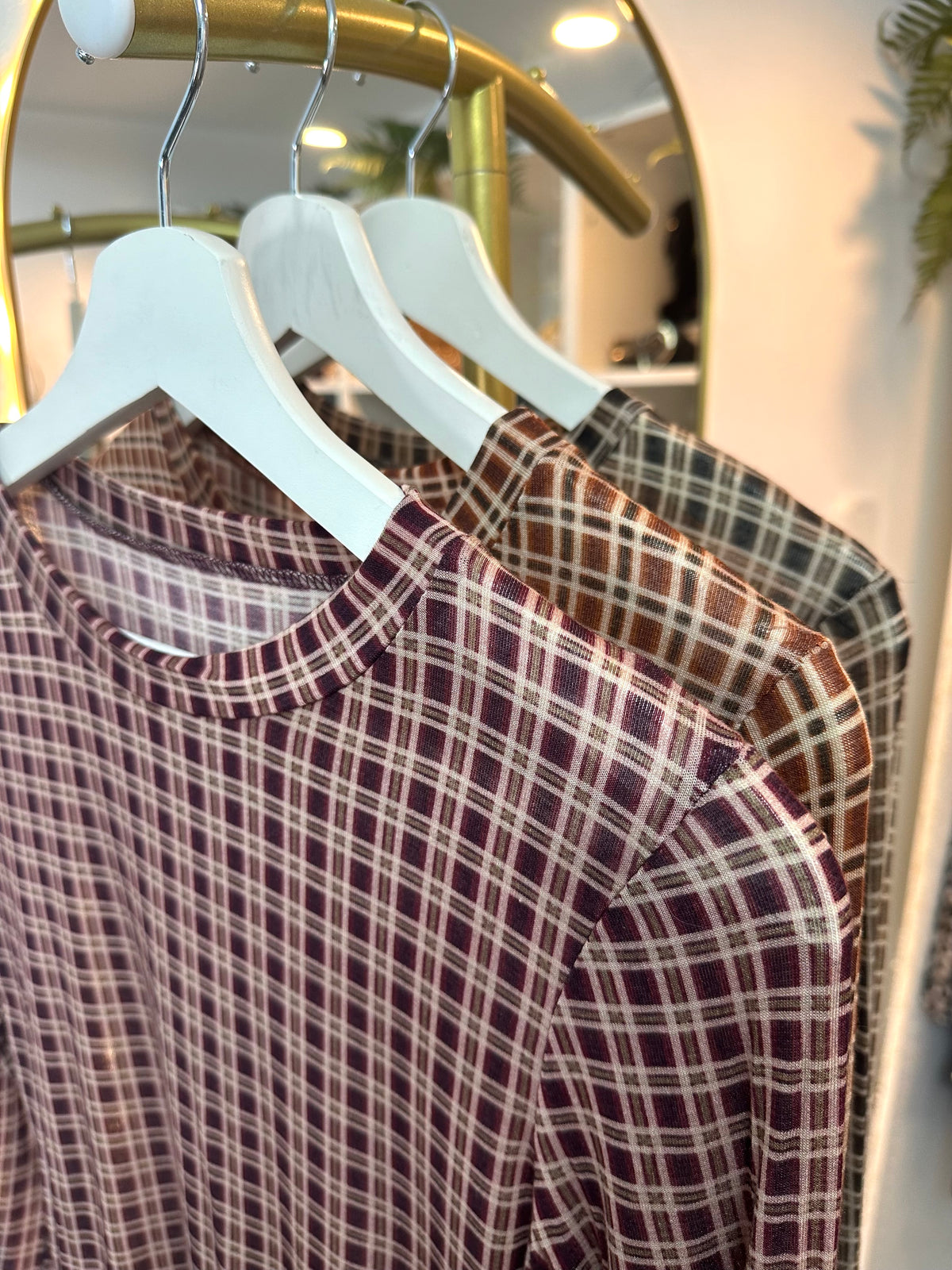 SQUARE BASE