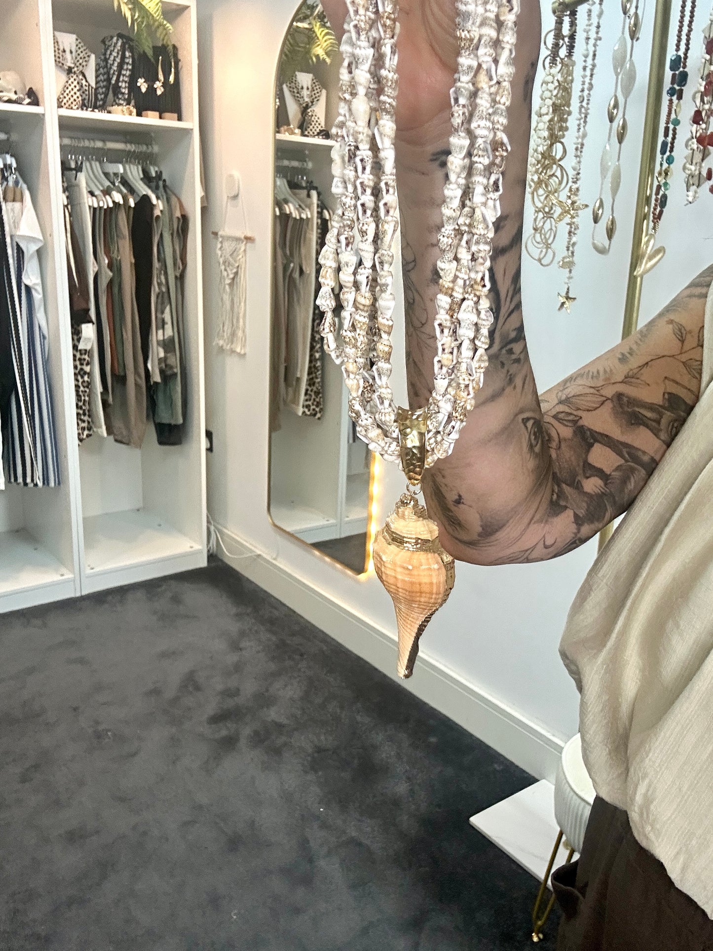 THE SHARD NECKLACE